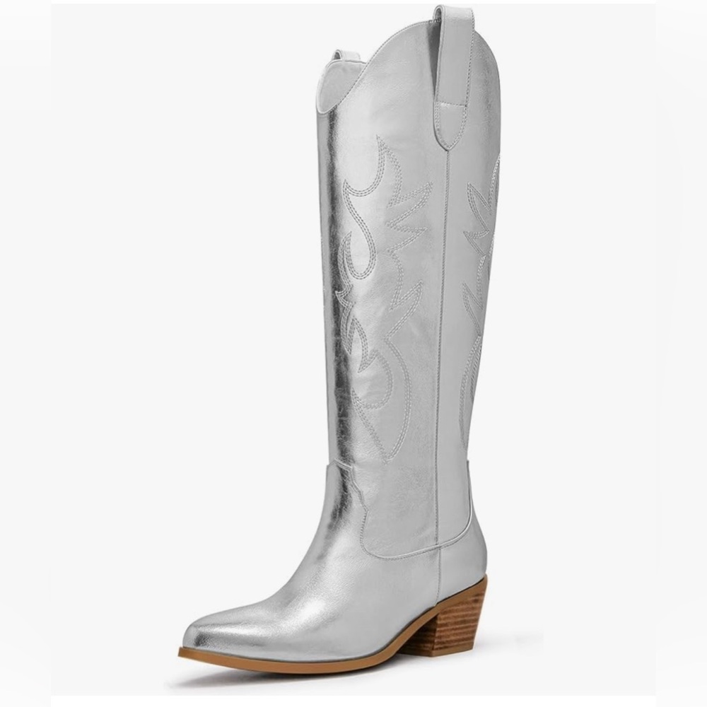 Cowgirl Knee High Wide Calf Boots - Embroidered Chunky Heel Pointed Toe Western